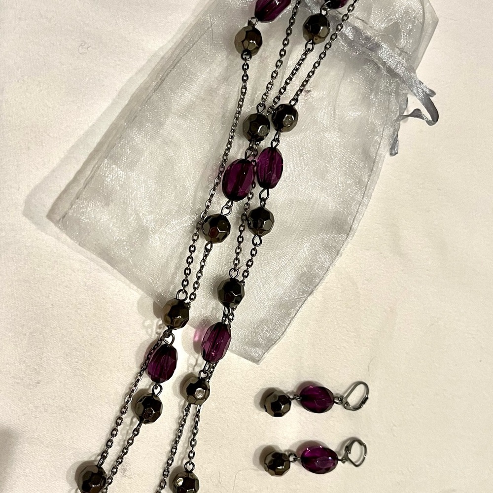 Elegant Purple and Black Beaded Jewelry Set